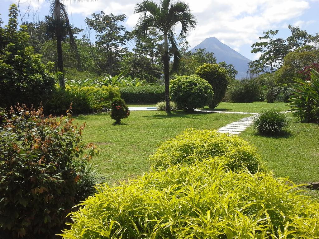 Hotel Tangara Arenal B&B La Fortuna Exterior foto