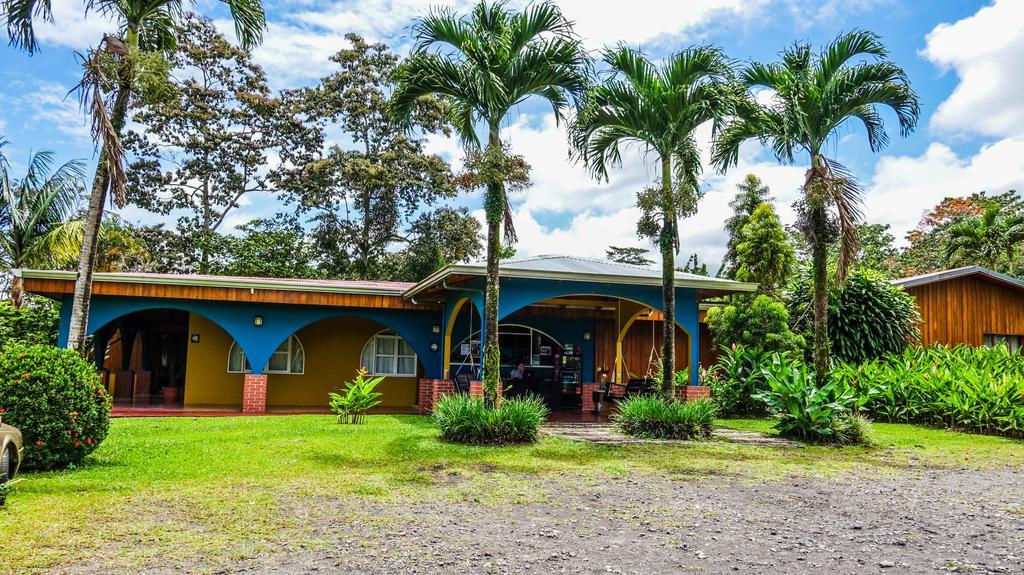 Hotel Tangara Arenal B&B La Fortuna Exterior foto